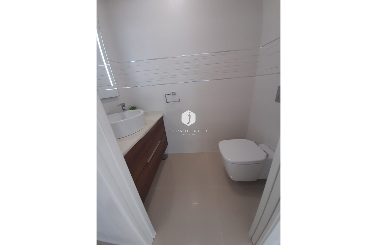 Resale - Villa -
San Miguel de Salinas - Inland