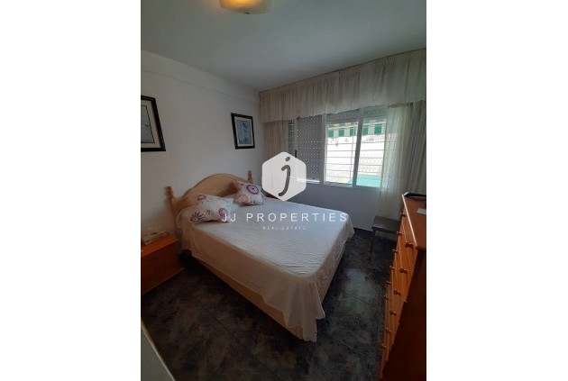 Resale - Chalet -
Torrevieja - Costa Blanca