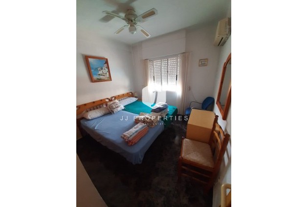 Resale - Chalet -
Torrevieja - Costa Blanca