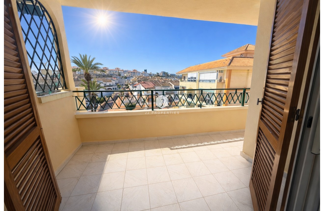 Resale - Apartment / flat -
Torrevieja - Costa Blanca