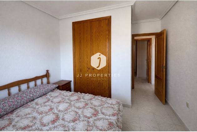 Resale - Apartment / flat -
Torrevieja - Costa Blanca