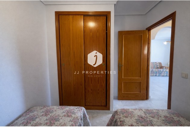 Resale - Apartment / flat -
Torrevieja - Costa Blanca