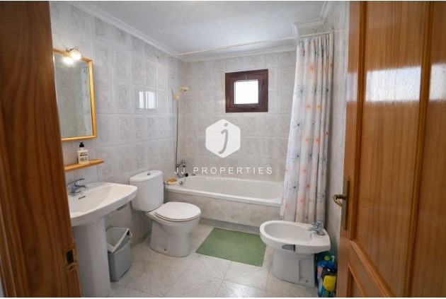 Resale - Apartment / flat -
Torrevieja - Costa Blanca