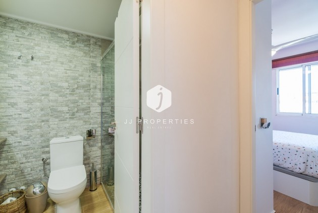 Resale - Chalet -
Torrevieja - Costa Blanca