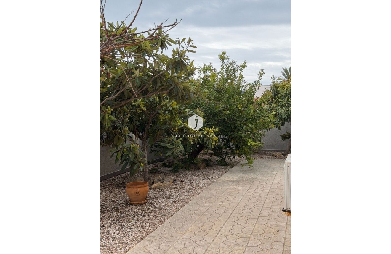 Resale - Villa -
Playa Flamenca - Costa Blanca