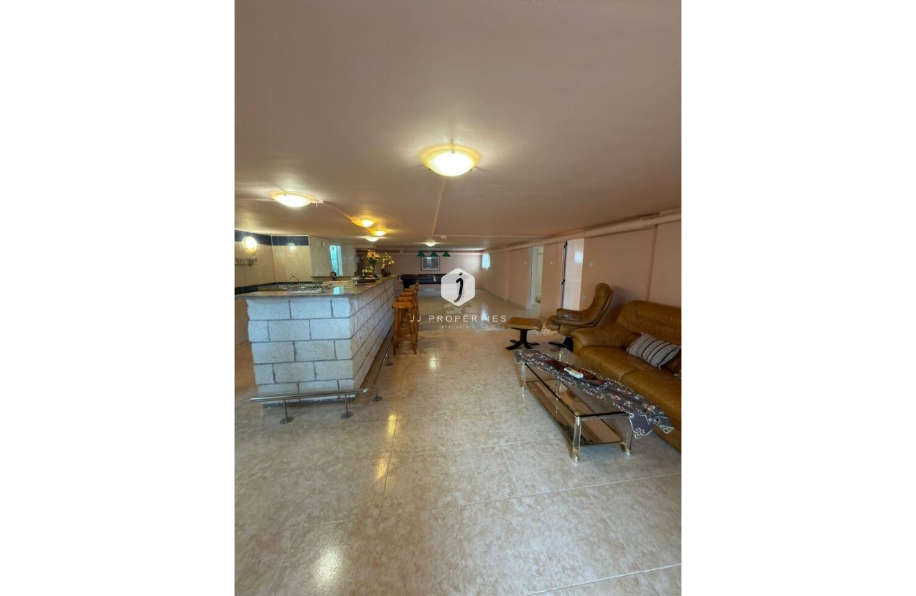 Resale - Villa -
Playa Flamenca - Costa Blanca