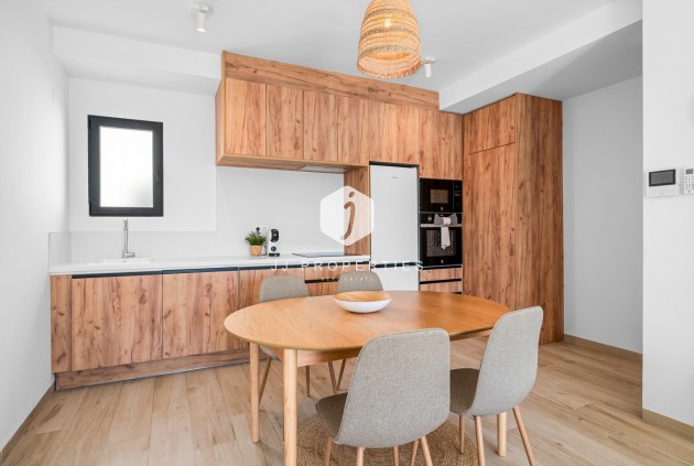 Resale - Apartment / flat -
San Miguel de Salinas - Inland