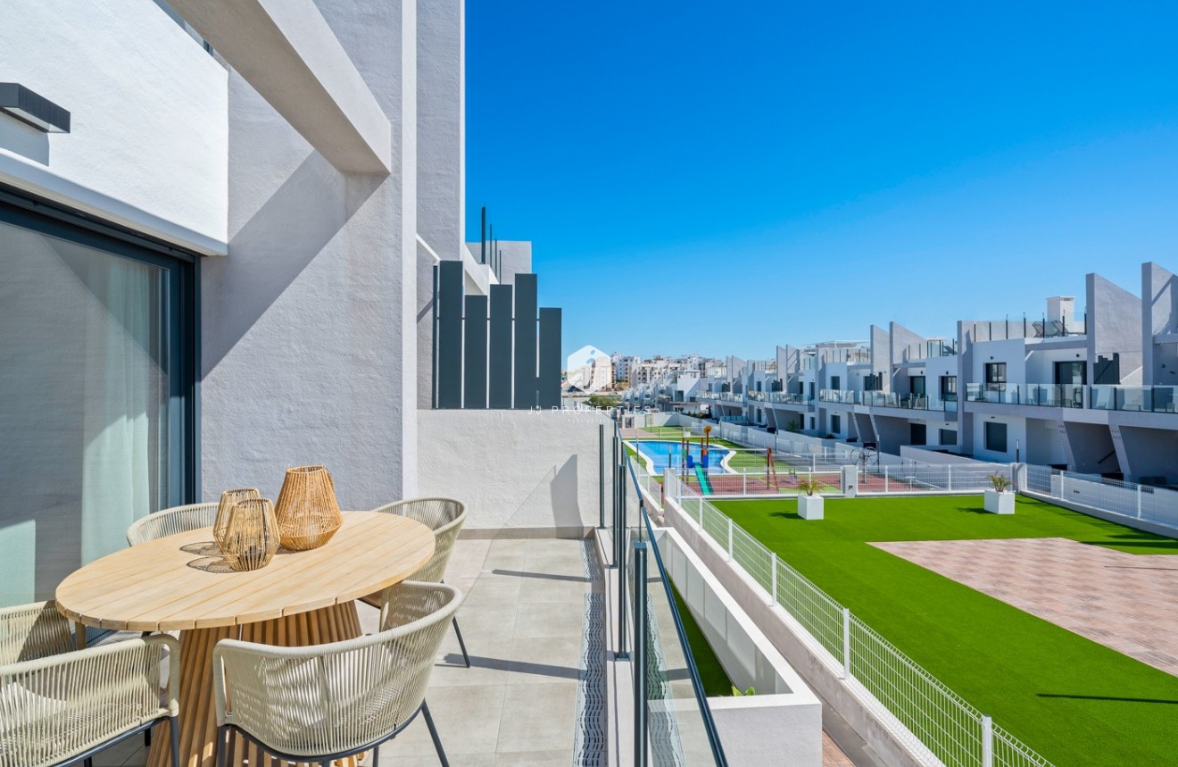 Resale - Apartment / flat -
San Miguel de Salinas - Inland