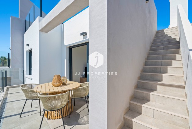 Resale - Apartment / flat -
San Miguel de Salinas - Inland