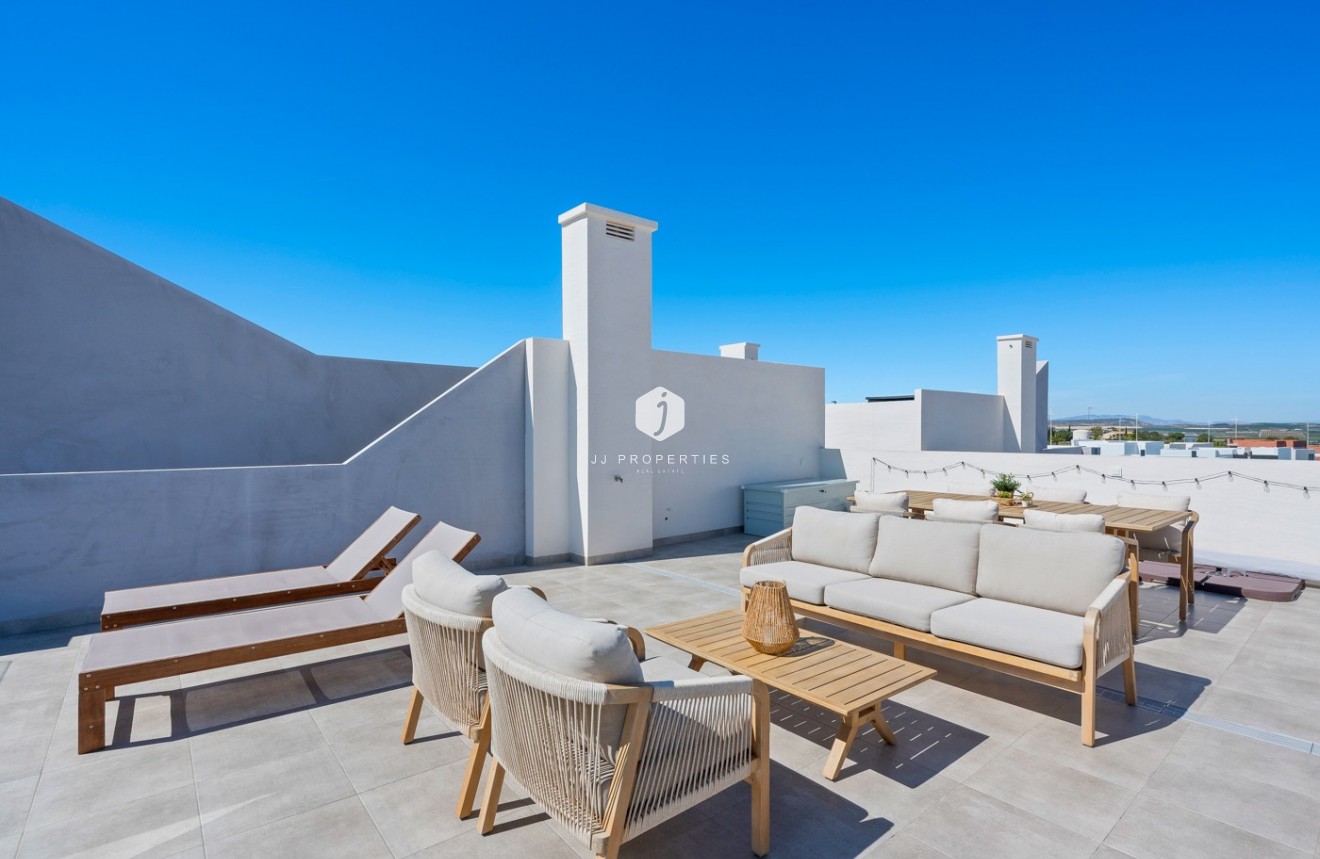 Resale - Apartment / flat -
San Miguel de Salinas - Inland