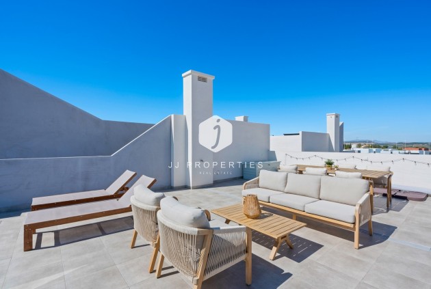 Resale - Apartment / flat -
San Miguel de Salinas - Inland