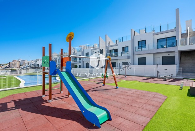 Resale - Apartment / flat -
San Miguel de Salinas - Inland