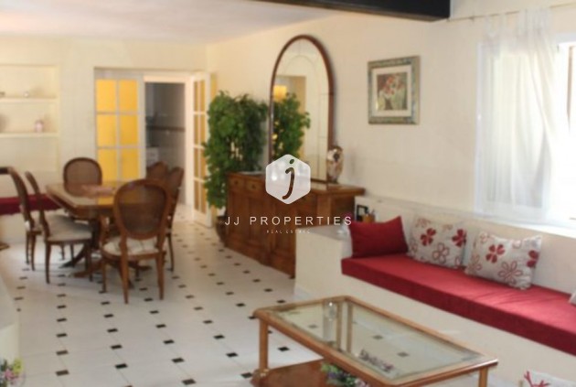 Aus zweiter Hand - Villa -
Cabo Roig - Costa Blanca