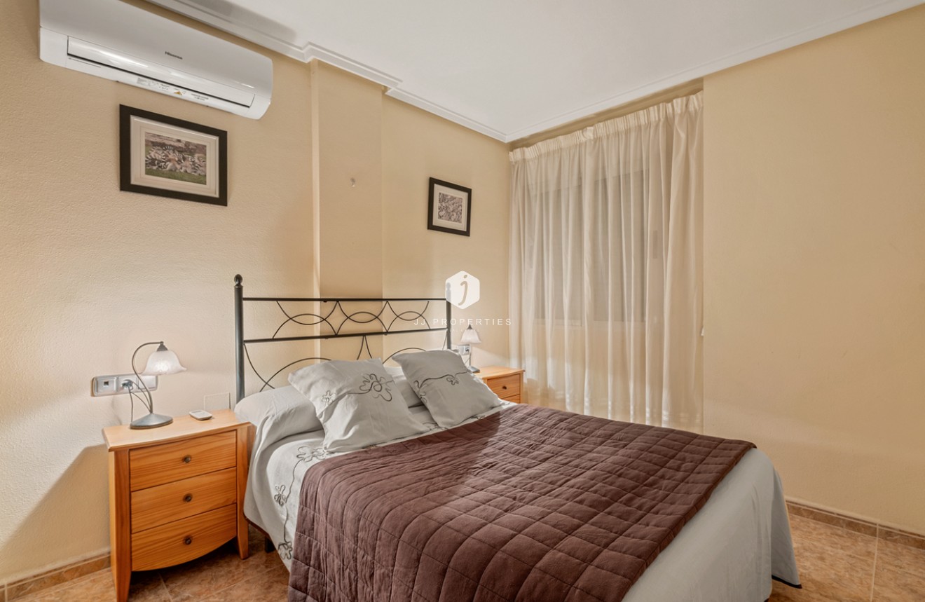 D'occasion - Appartement -
Algorfa - Inland