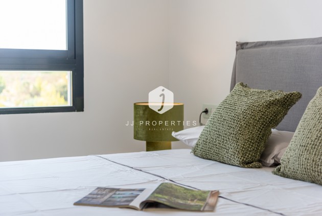 Z drugiej ręki - Mieszkanie w bloku -
San Miguel de Salinas - Inland