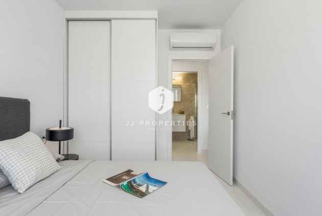 Resale - Apartment / flat -
San Miguel de Salinas - Inland