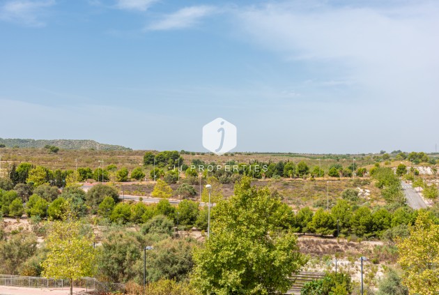 Resale - Apartment / flat -
San Miguel de Salinas - Inland