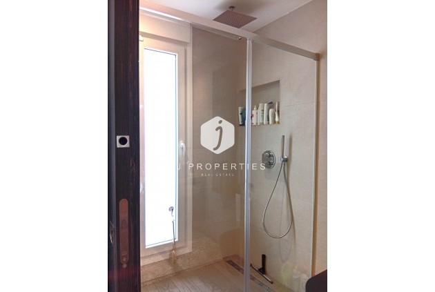 Resale - Villa -
La Finca Golf Resort - Inland