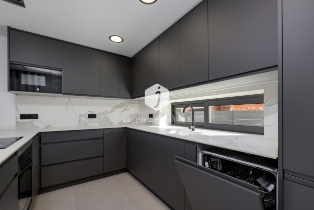 Obra nueva - Villa -
Torrevieja - Sector 25