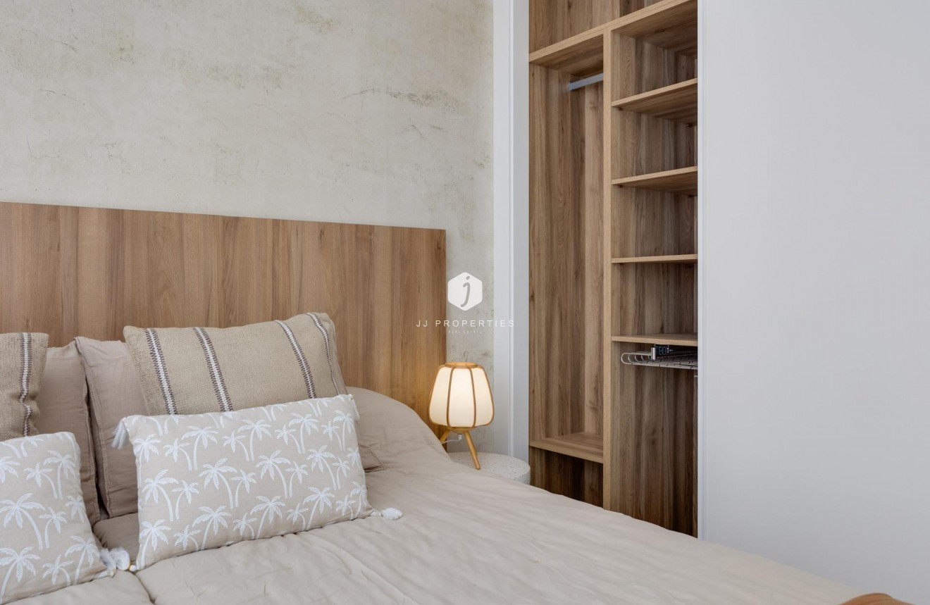 Obra nueva - Villa -
Torrevieja - Sector 25