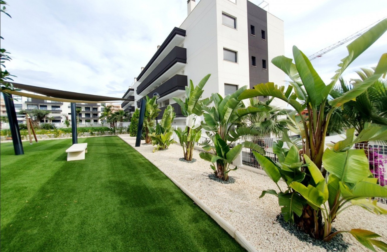 Aus zweiter Hand - Wohnung -
Orihuela Costa - Costa Blanca