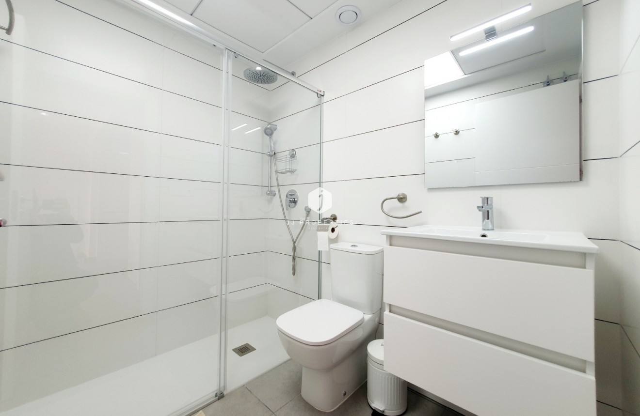 Aus zweiter Hand - Wohnung -
Orihuela Costa - Costa Blanca