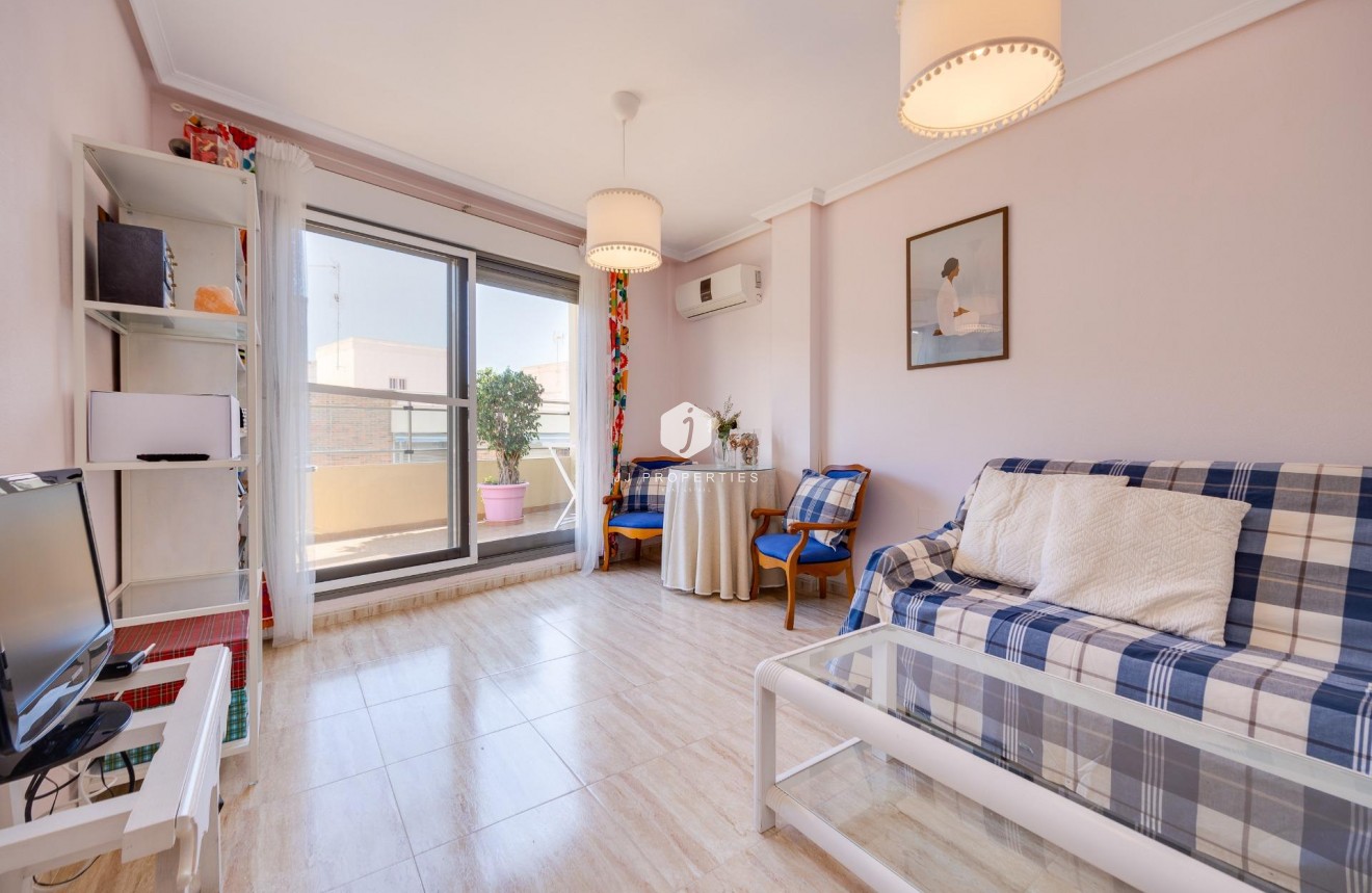 Resale - Penthouse -
Torrevieja - Centro