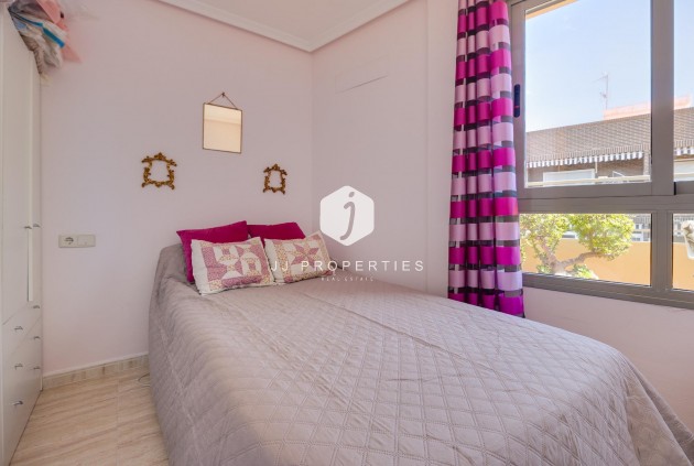 Resale - Penthouse -
Torrevieja - Centro