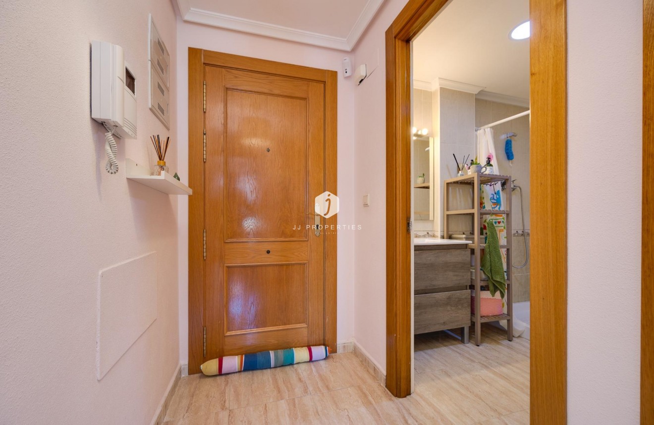 Resale - Penthouse -
Torrevieja - Centro