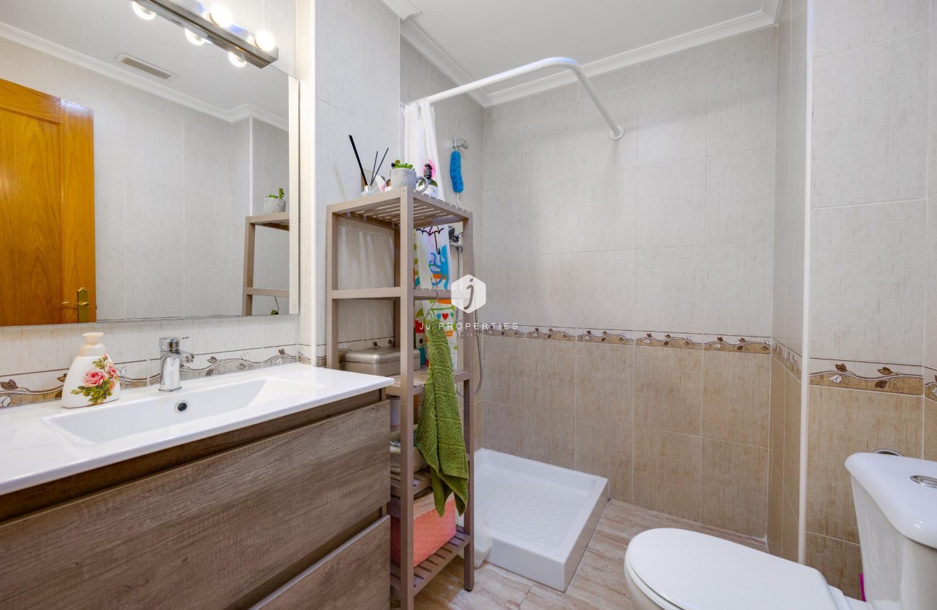 Resale - Penthouse -
Torrevieja - Centro