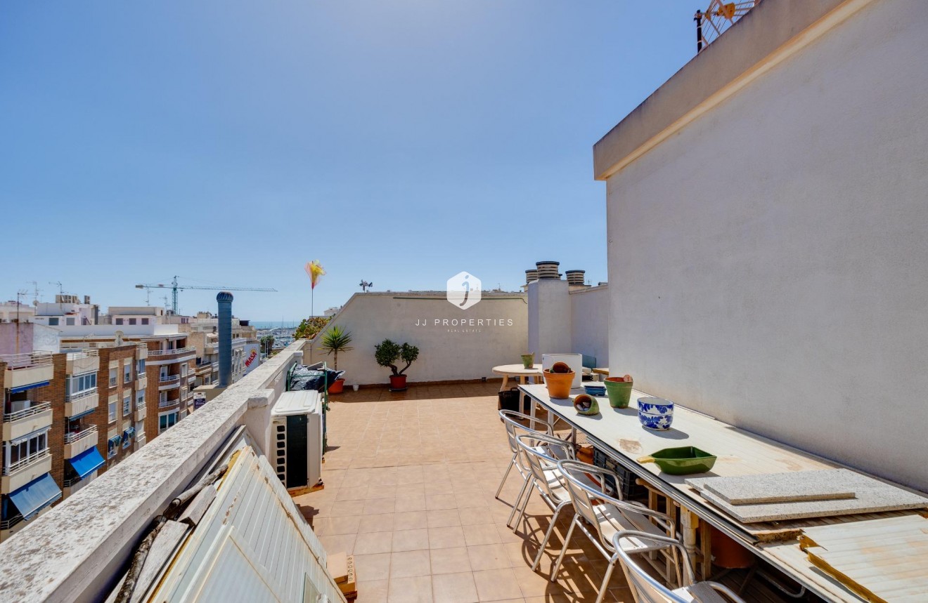 Resale - Penthouse -
Torrevieja - Centro