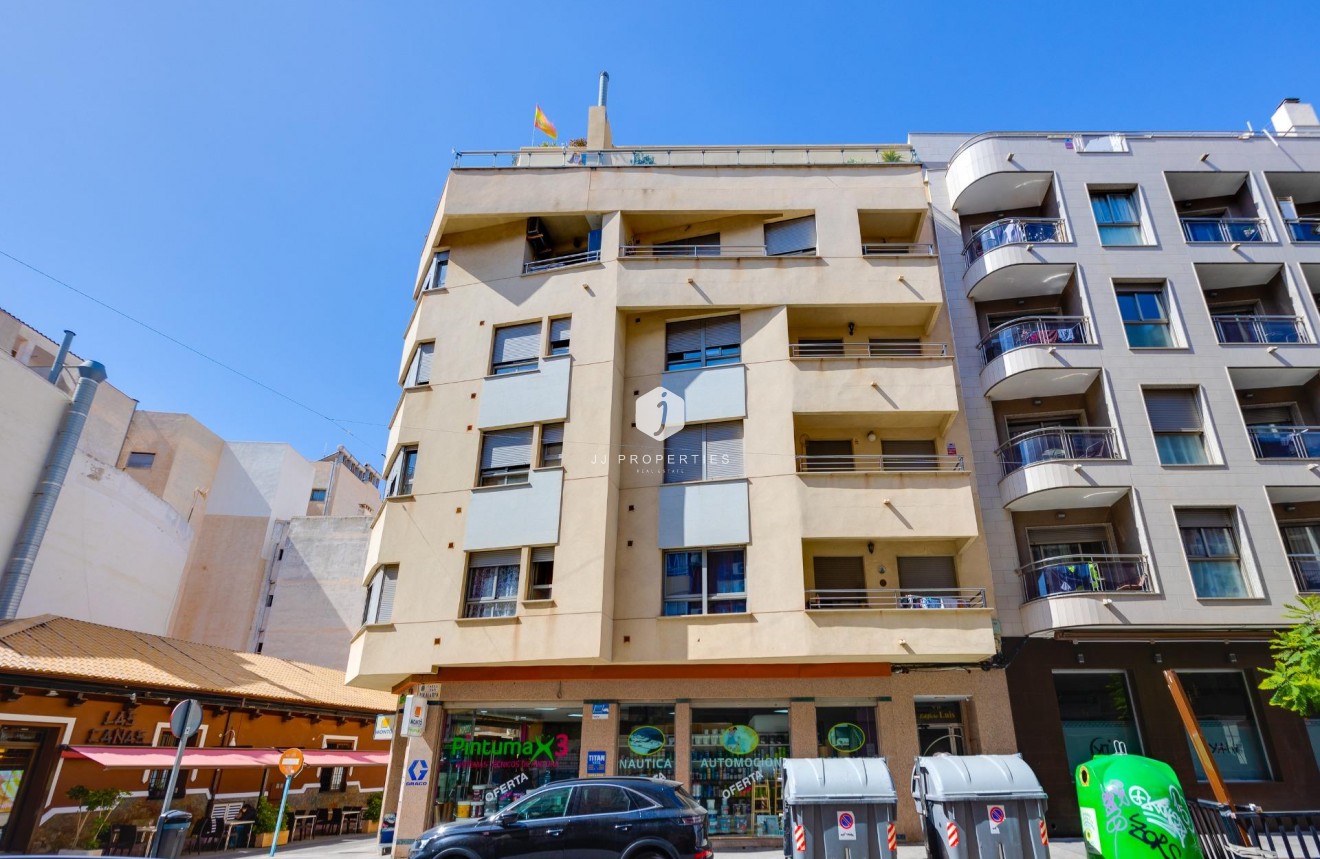 Resale - Penthouse -
Torrevieja - Centro