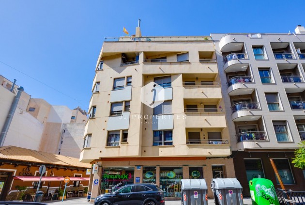 Resale - Penthouse -
Torrevieja - Centro