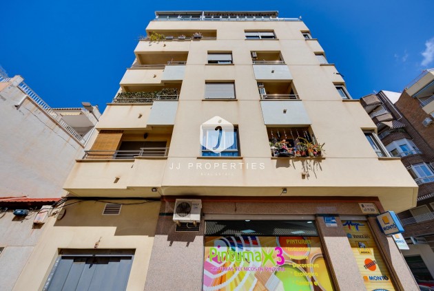 Resale - Penthouse -
Torrevieja - Centro