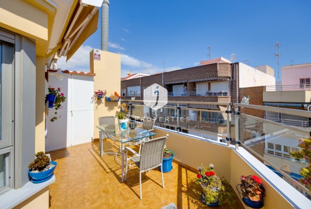 Z drugiej ręki - Daszek -
Torrevieja - Centro