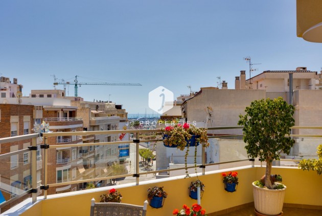 Z drugiej ręki - Daszek -
Torrevieja - Centro