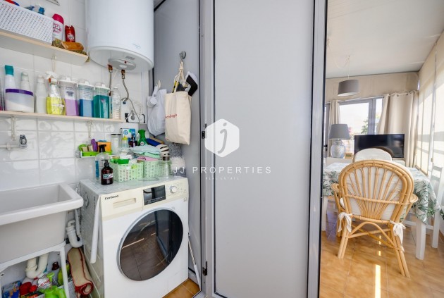 Z drugiej ręki - Daszek -
Torrevieja - Centro