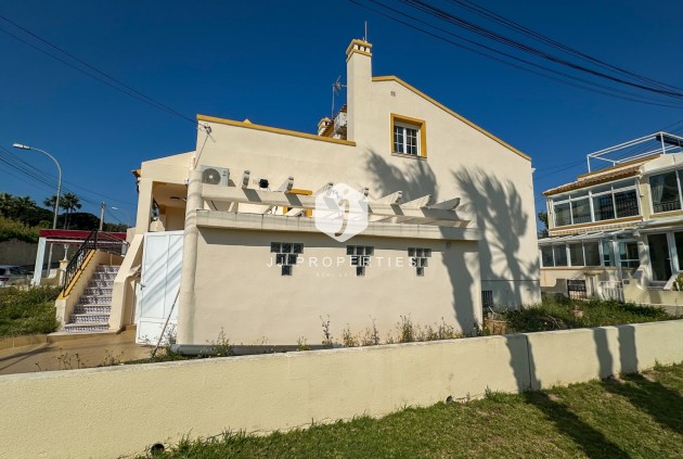 Resale - Duplex -
Orihuela Costa - Costa Blanca