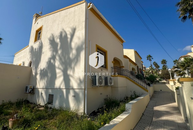 Resale - Duplex -
Orihuela Costa - Costa Blanca