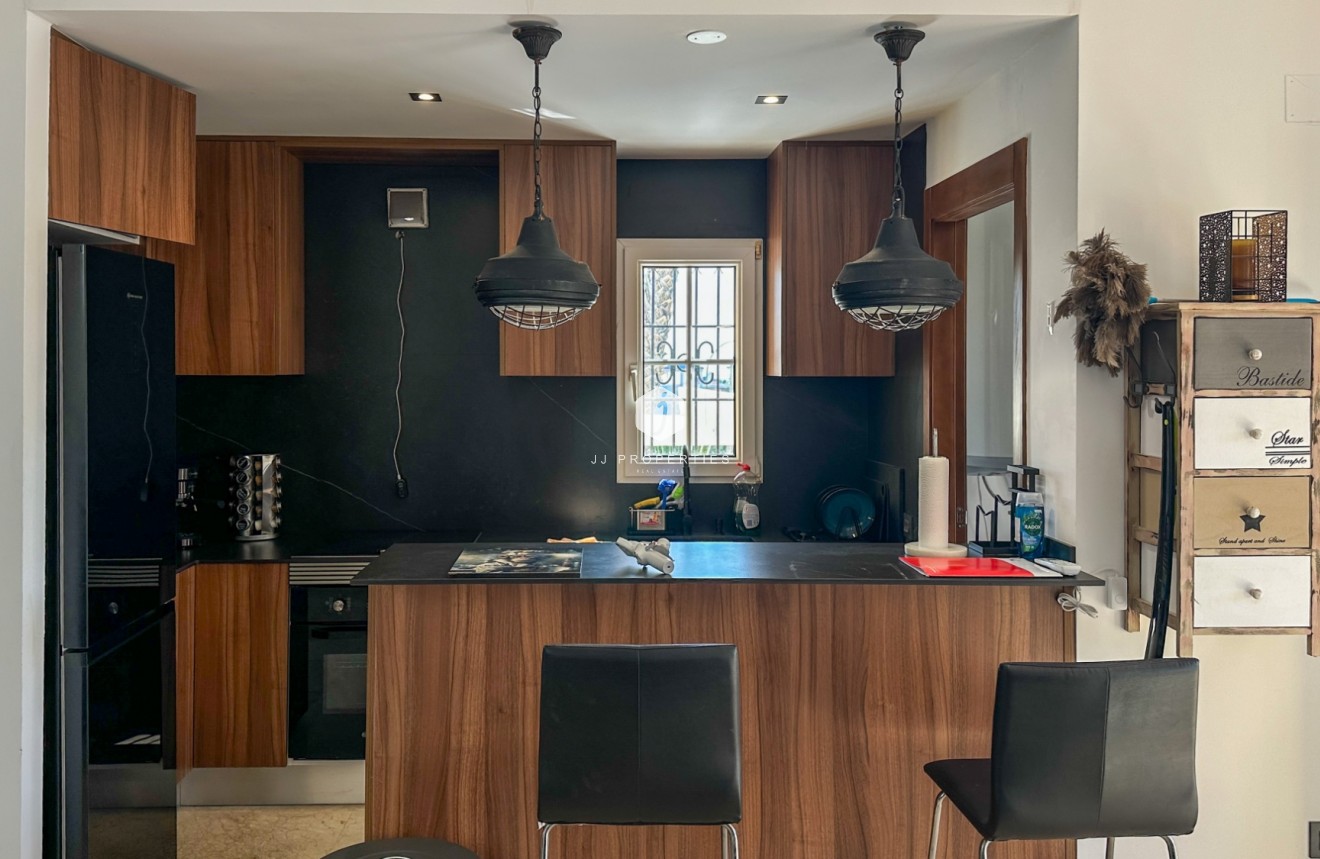 Resale - Duplex -
Orihuela Costa - Costa Blanca