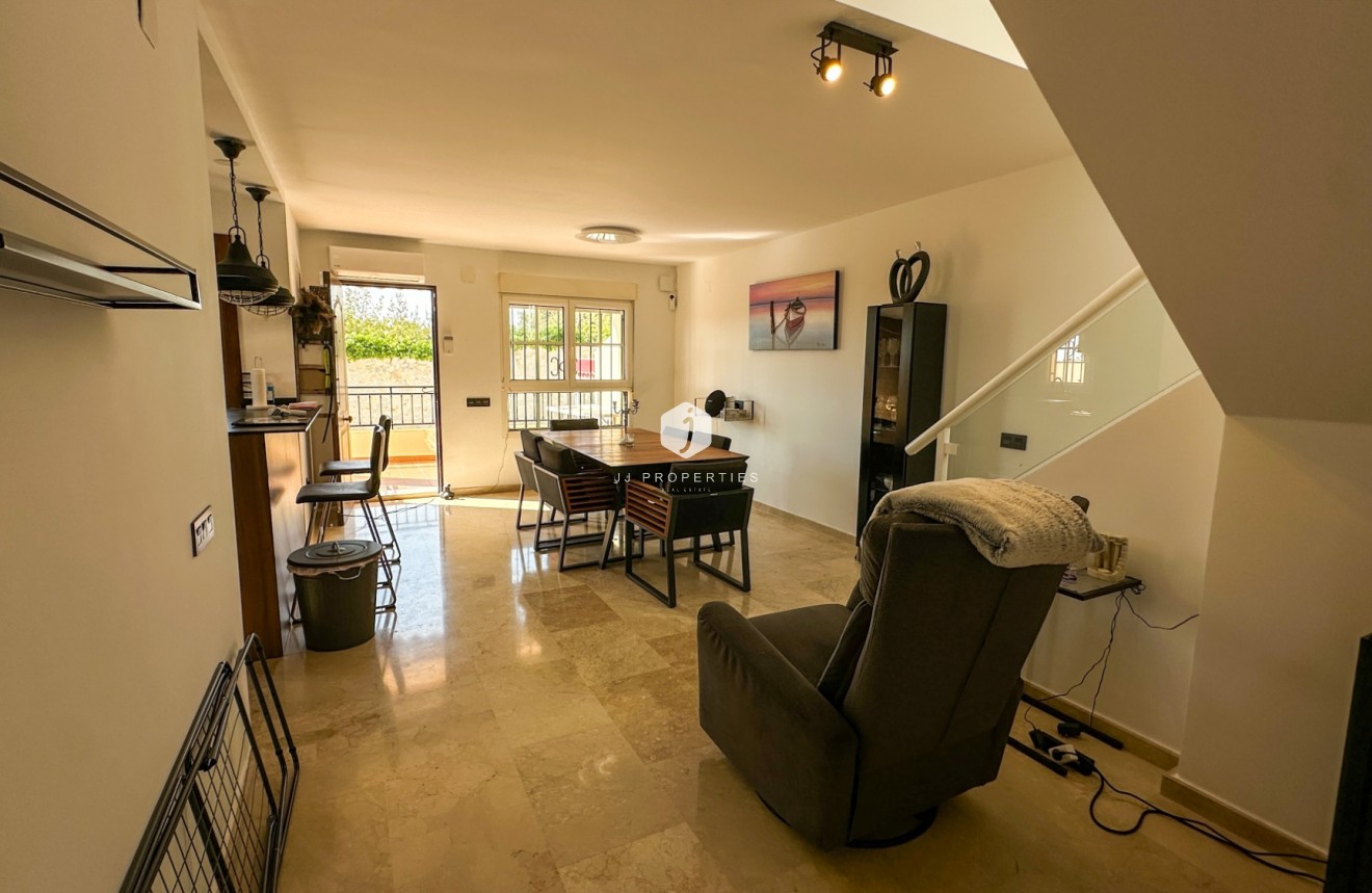 Resale - Duplex -
Orihuela Costa - Costa Blanca