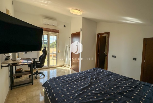 Resale - Duplex -
Orihuela Costa - Costa Blanca