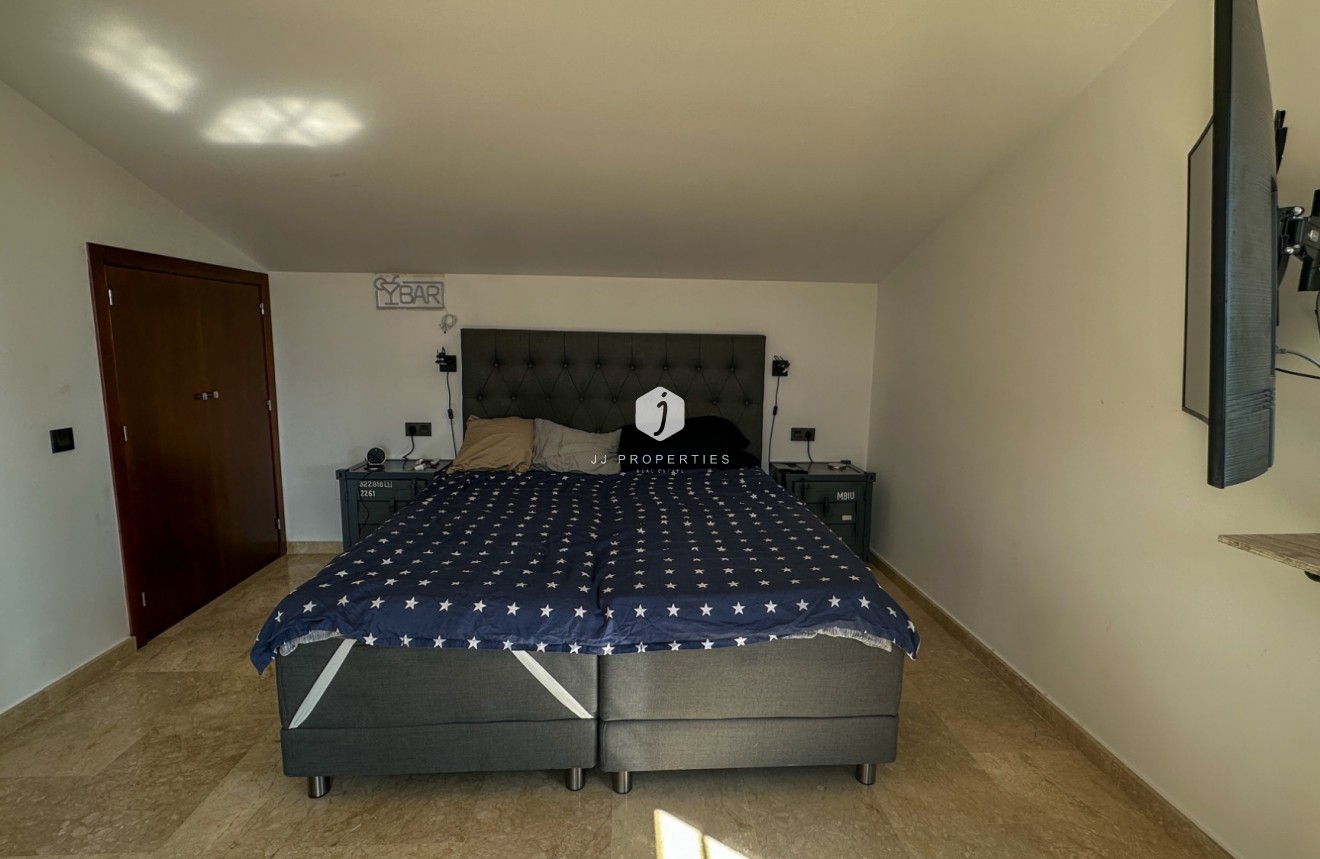 Resale - Duplex -
Orihuela Costa - Costa Blanca