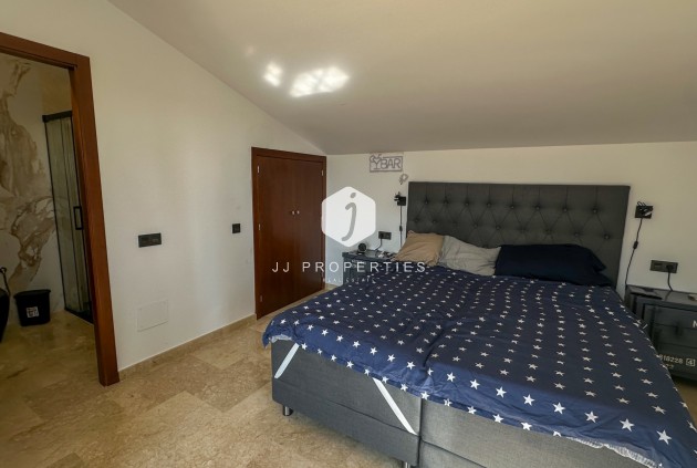 Resale - Duplex -
Orihuela Costa - Costa Blanca