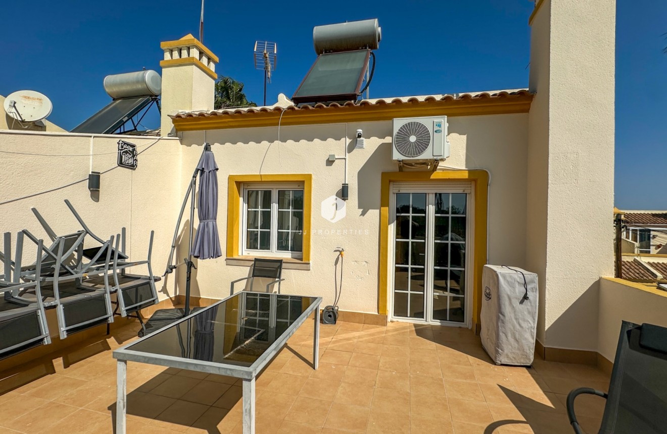 Resale - Duplex -
Orihuela Costa - Costa Blanca