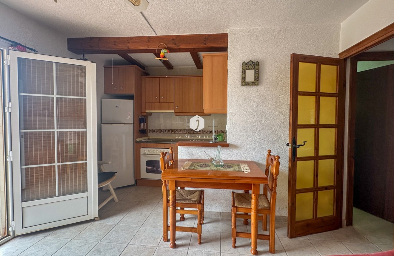 Tweedehands - Chalet -
Torrevieja - Costa Blanca