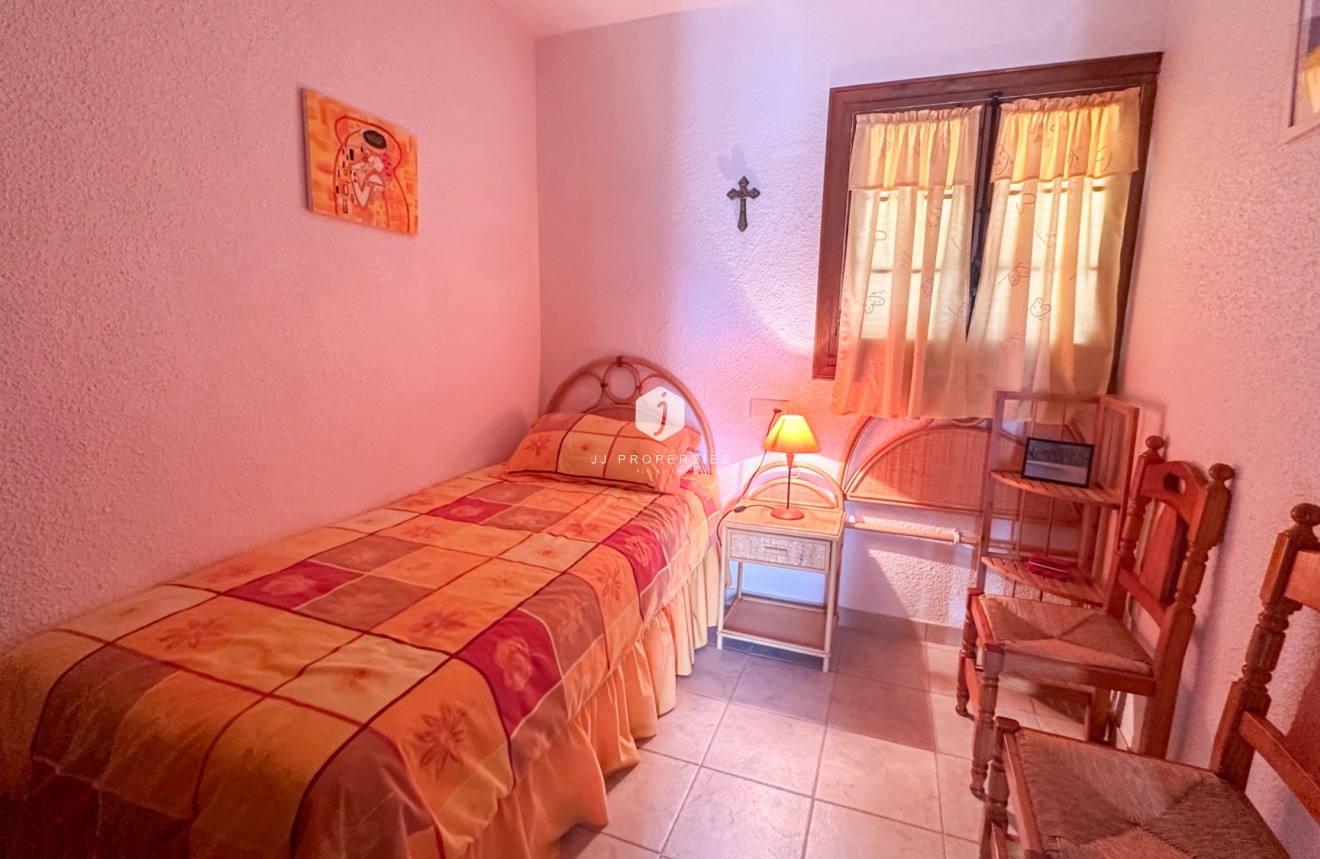 Tweedehands - Chalet -
Torrevieja - Costa Blanca