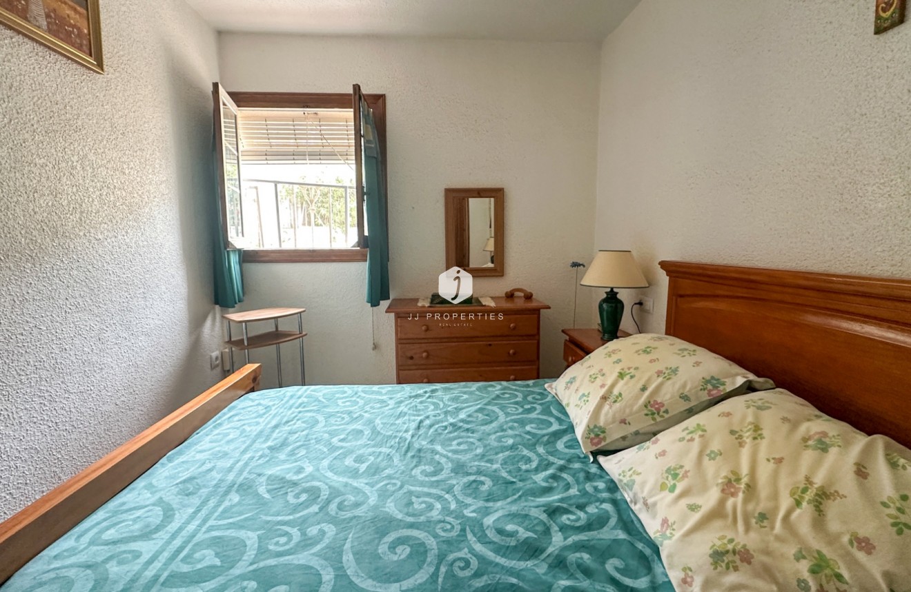 Tweedehands - Chalet -
Torrevieja - Costa Blanca