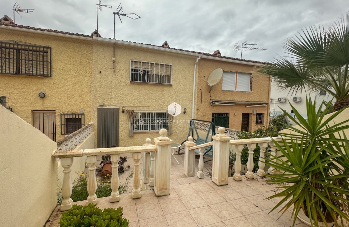 Tweedehands - Chalet -
Torrevieja - Costa Blanca