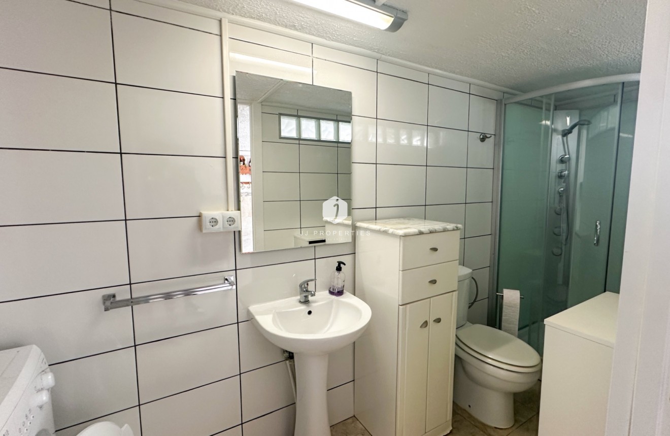 Tweedehands - Chalet -
Torrevieja - Costa Blanca